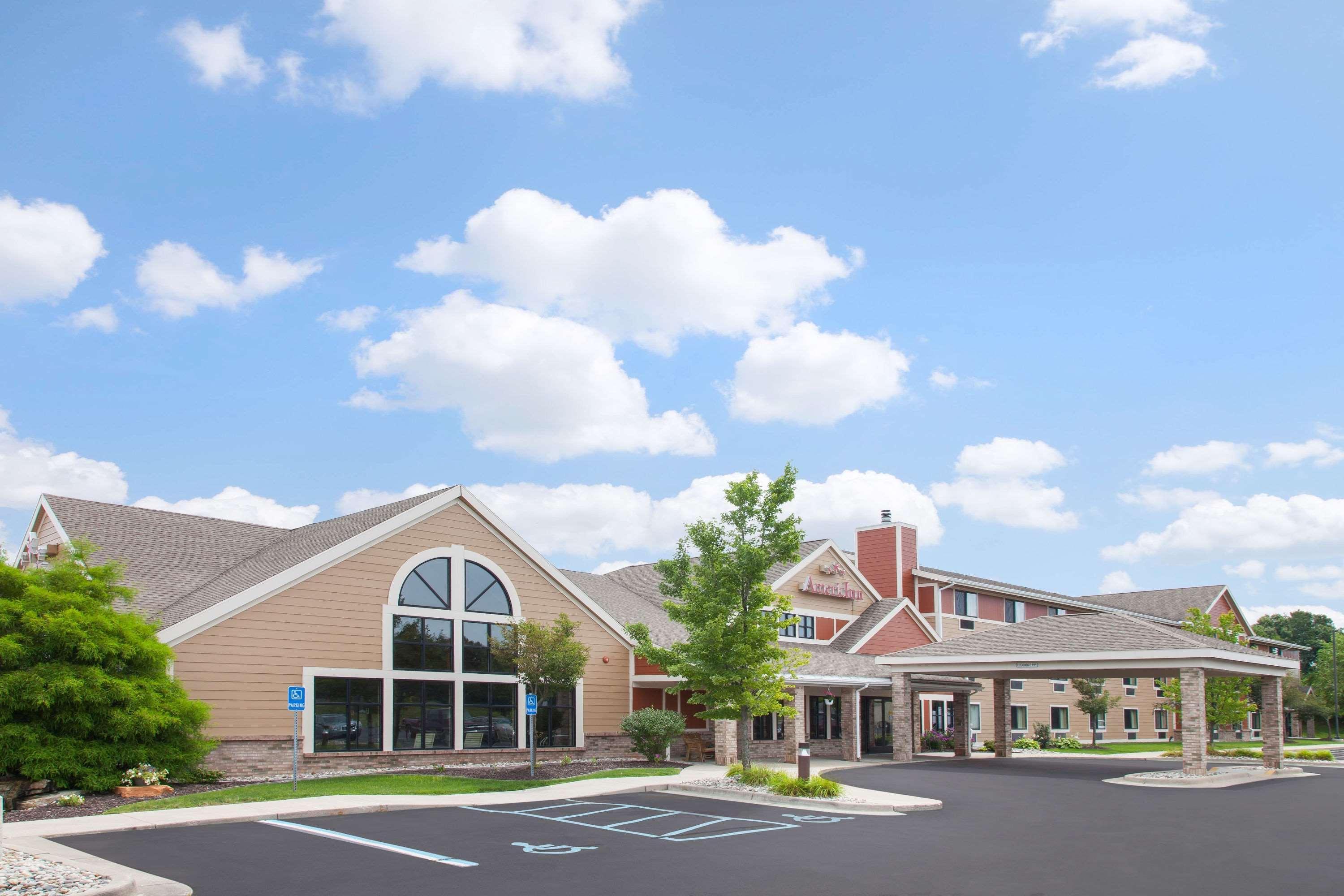 Americinn By Wyndham Greenville Екстериор снимка