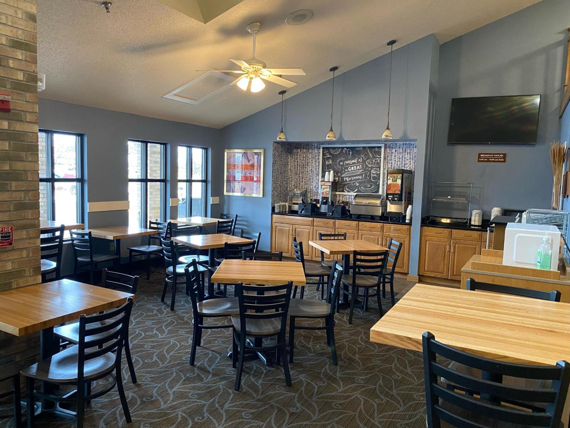 Americinn By Wyndham Greenville Екстериор снимка