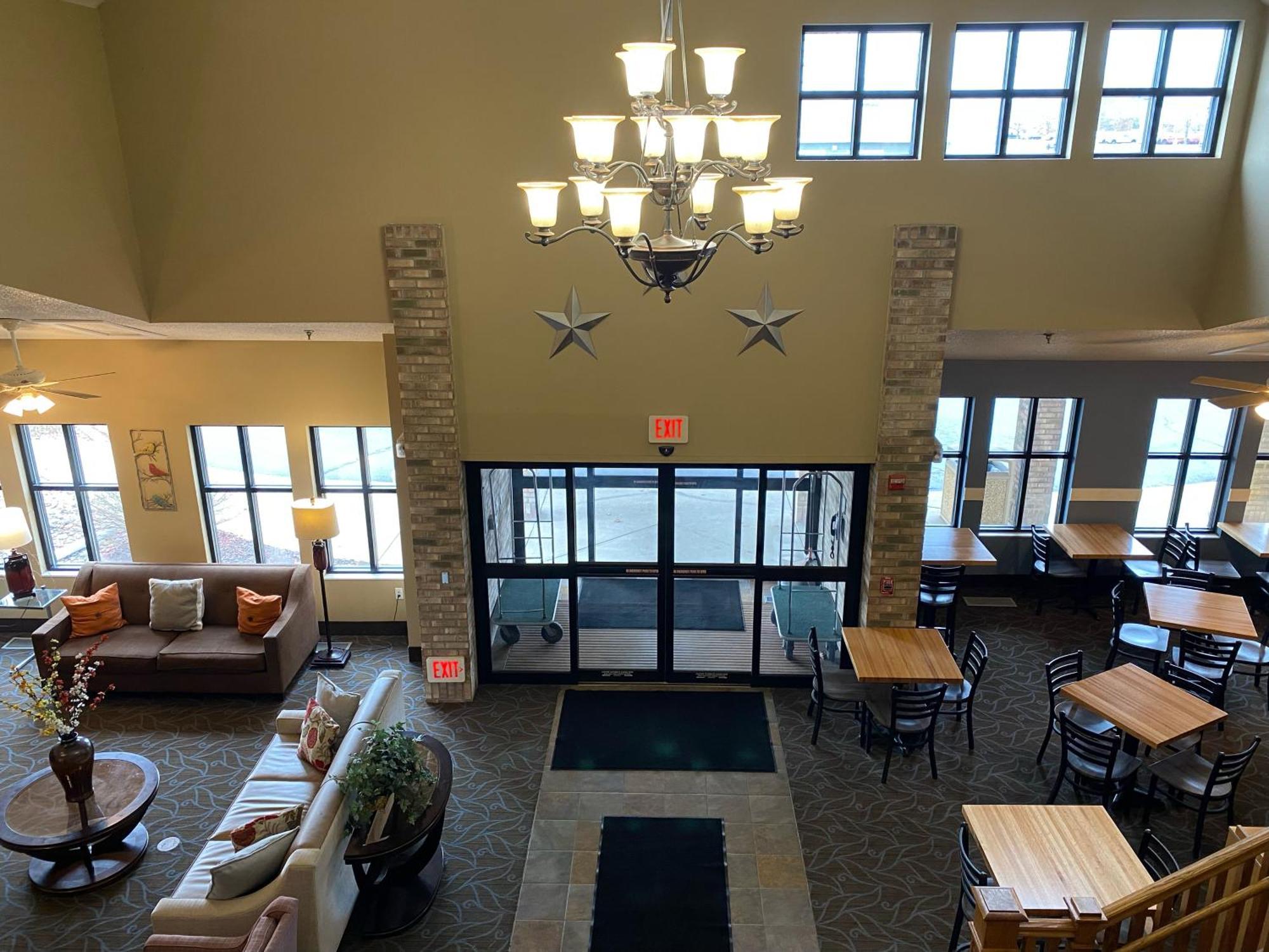 Americinn By Wyndham Greenville Екстериор снимка
